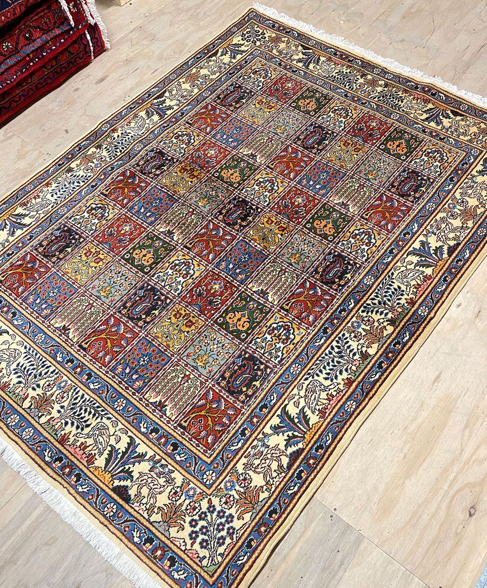 2x1.5M Bakhtiari Persian Mood Rug - Image 3