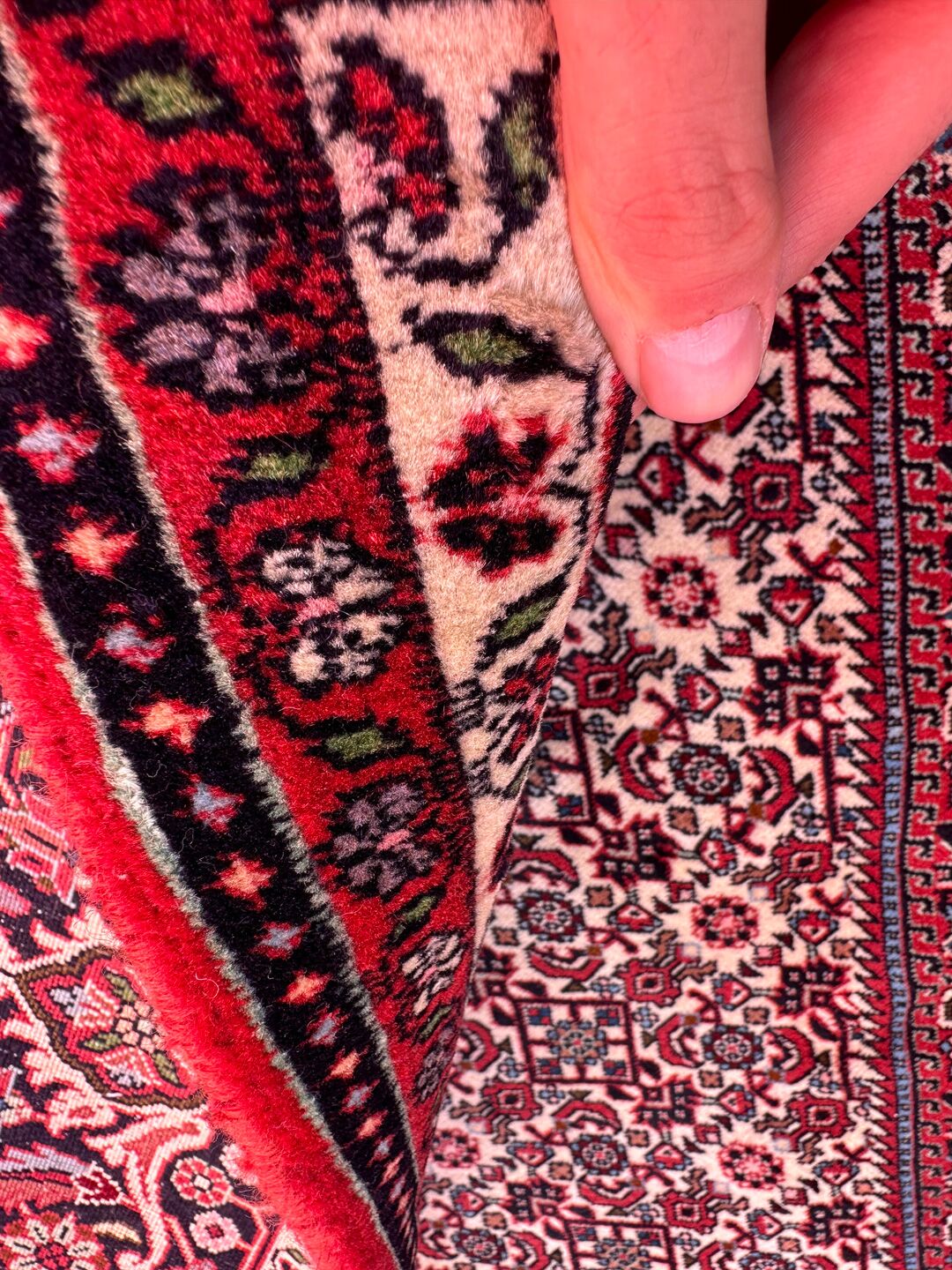3.5x2.5M Fine Persian Bijar Rug - Image 4