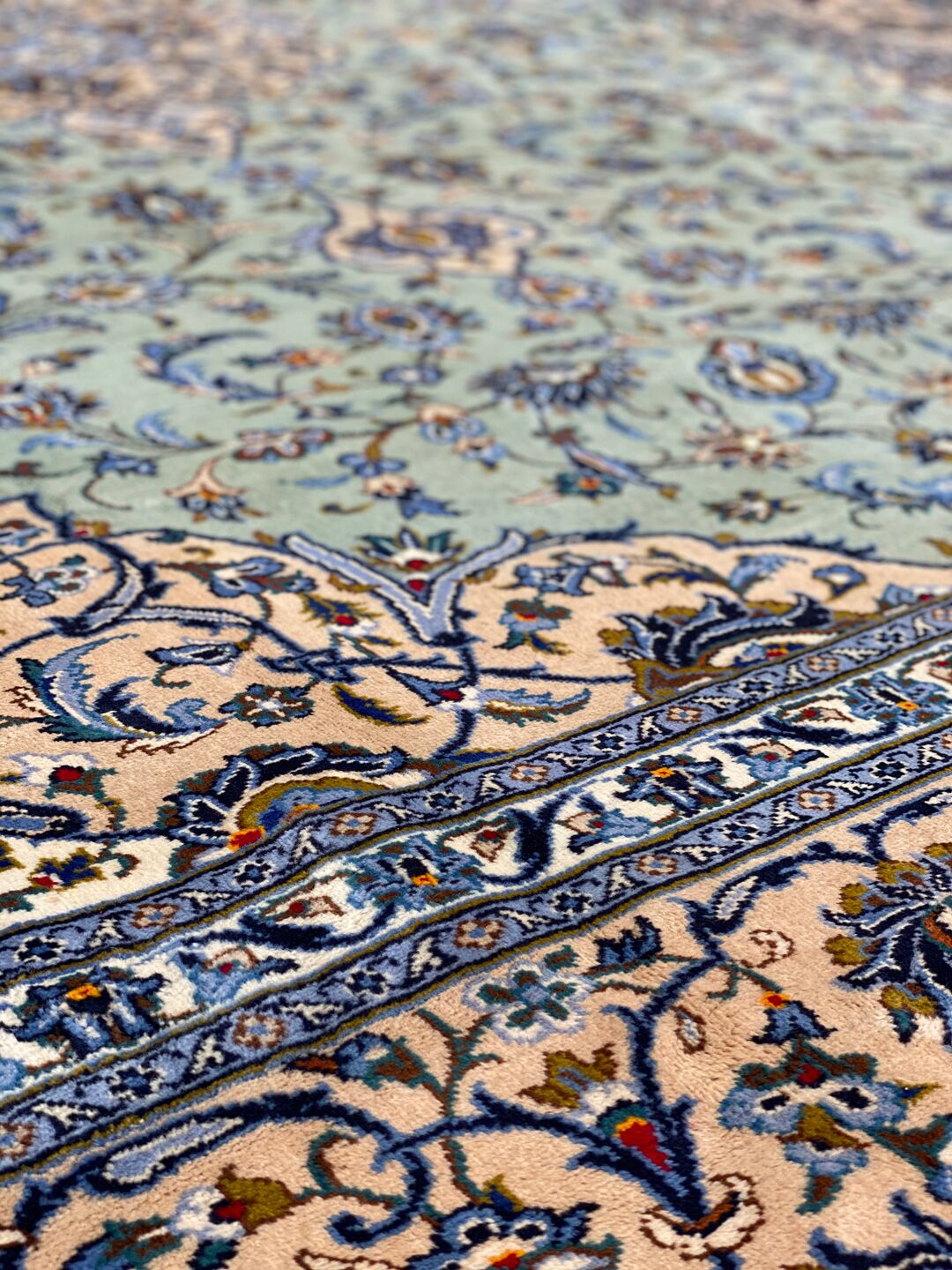 4x3M Signed Pistachio Tone Persian Kashan - Image 4