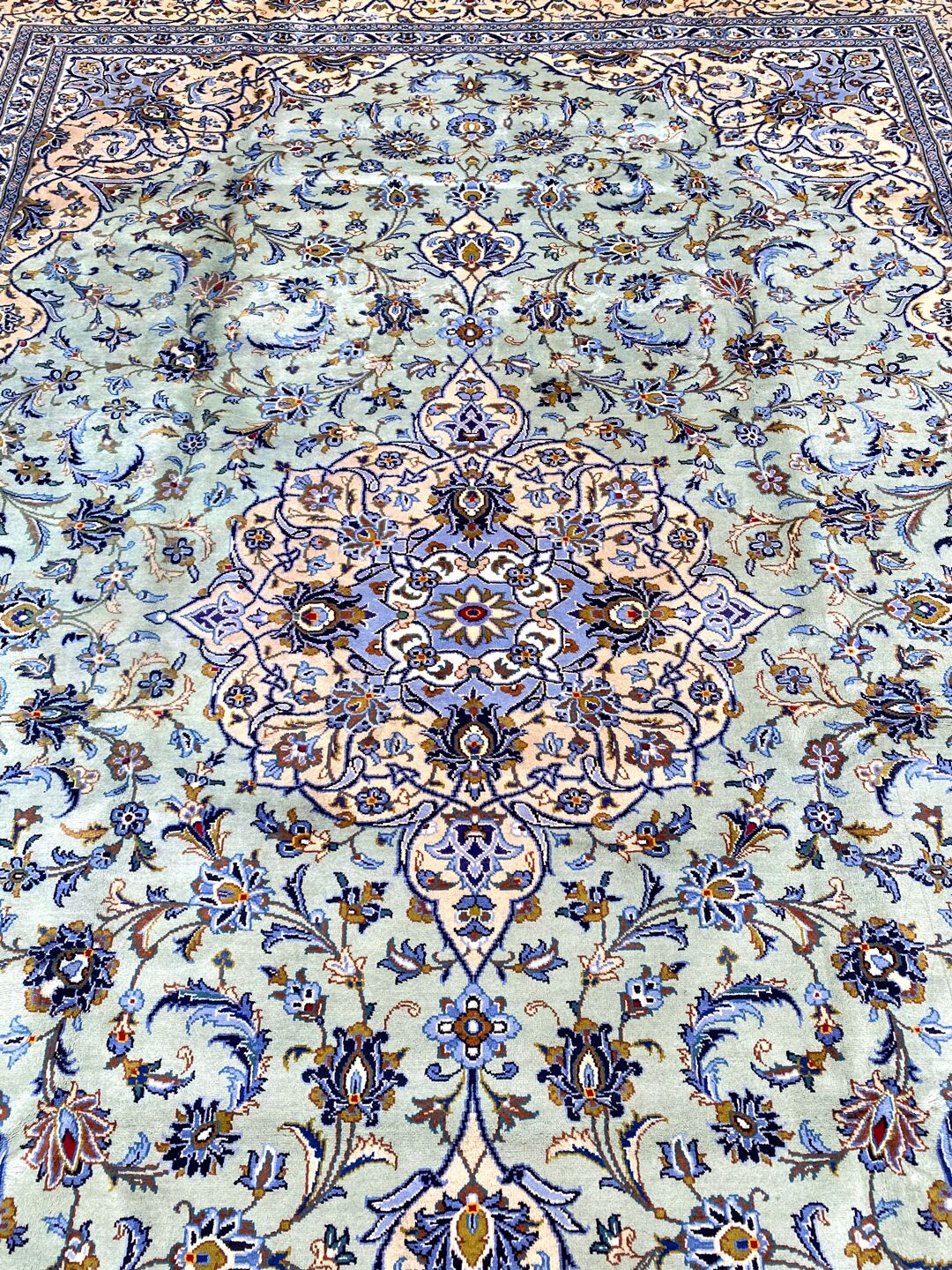 4x3M Signed Pistachio Tone Persian Kashan - Image 5