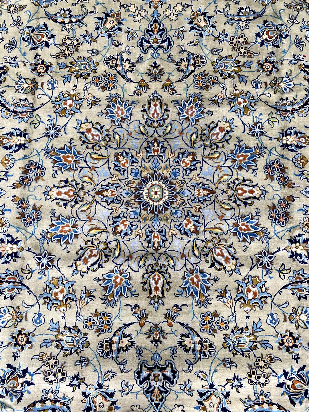 4x3M Signed Pistachio Tone Persian Kashan Rug - Image 3