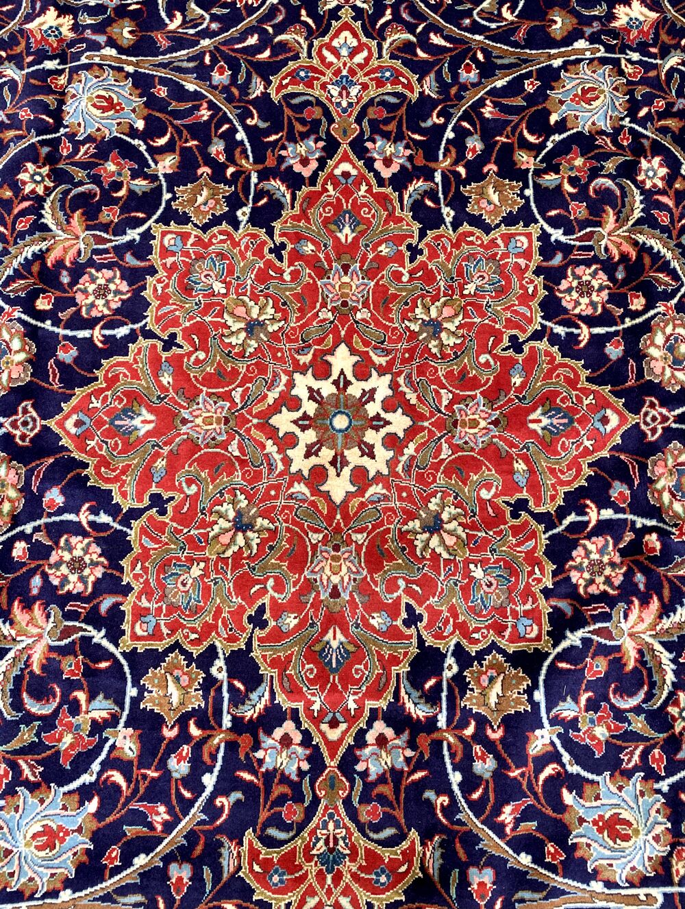 4.3 x 3 M Arabesque Sarough Rug - Image 5