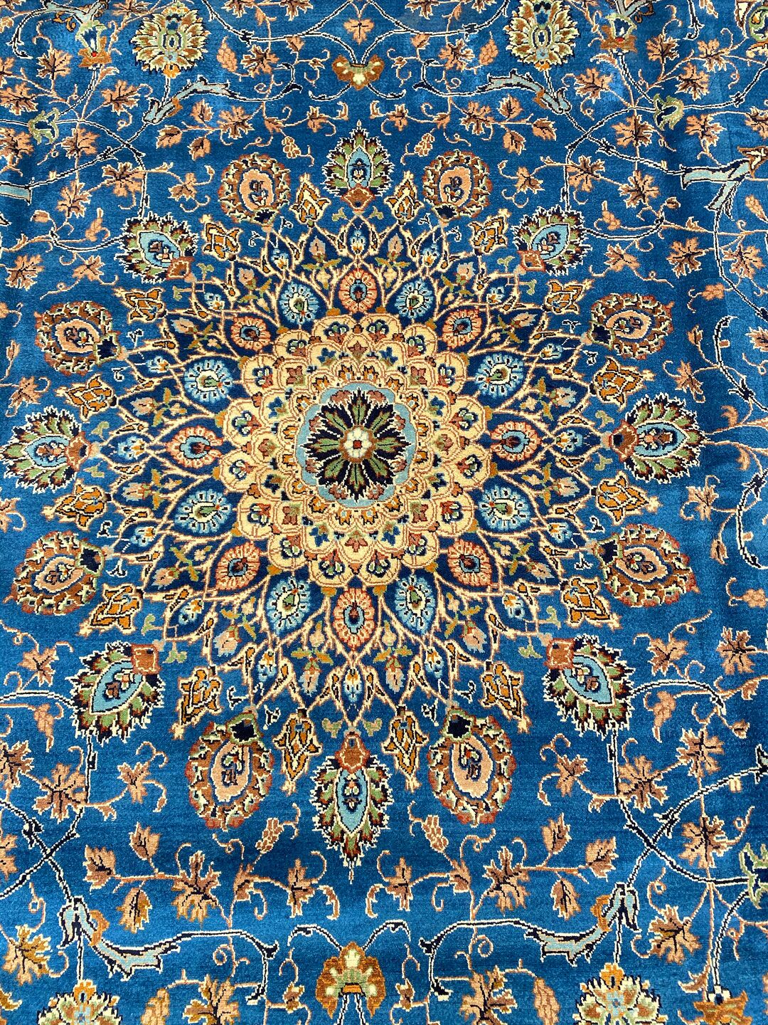 4x3M Lamb's wool Kashmar Rug - Image 6