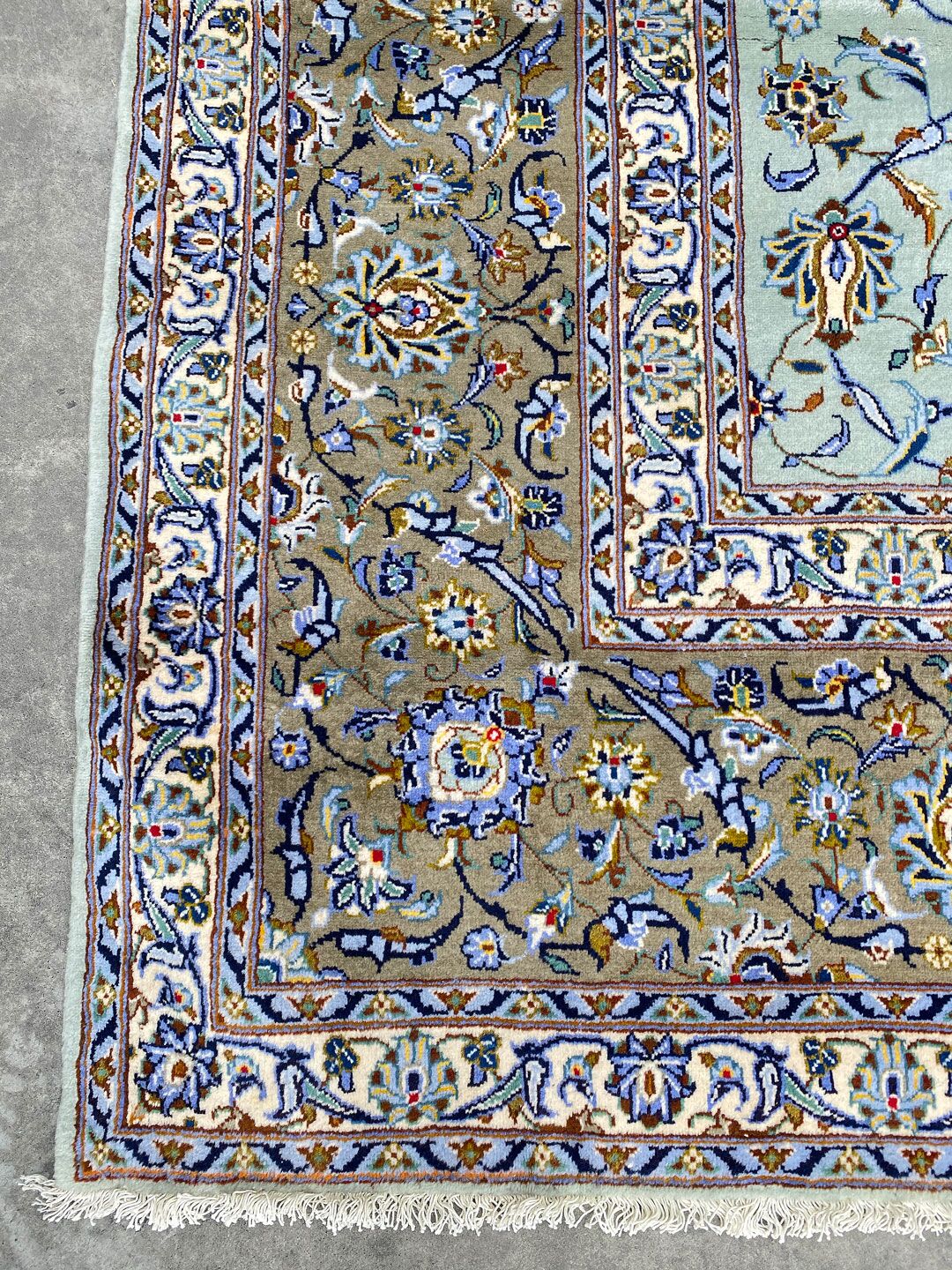 4.3x3M Signed Pistachio Tone Persian Kashan Rug - Image 3