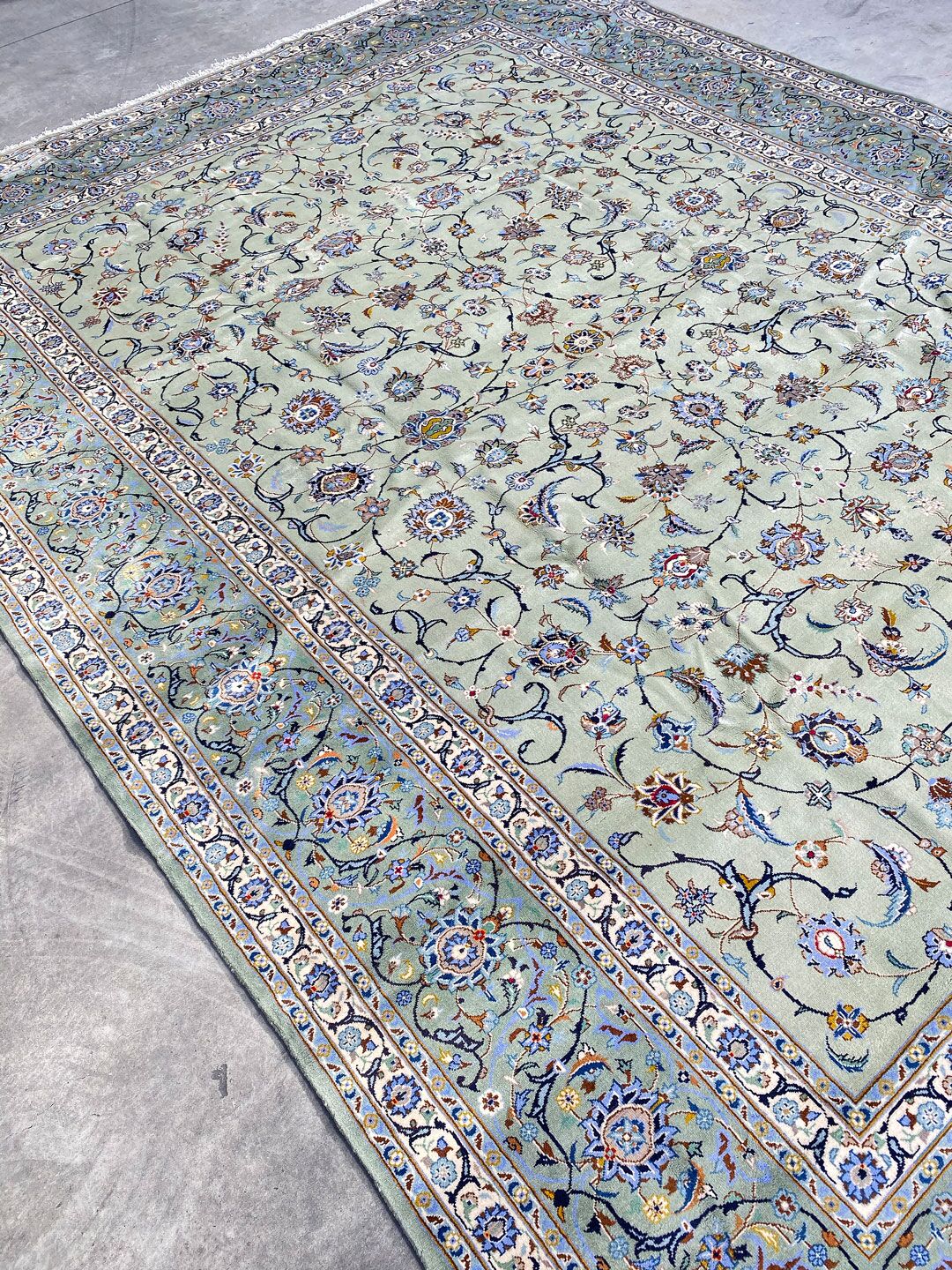 4.1x3.1M Signed Pistachio Tone Persian Kashan - Image 4