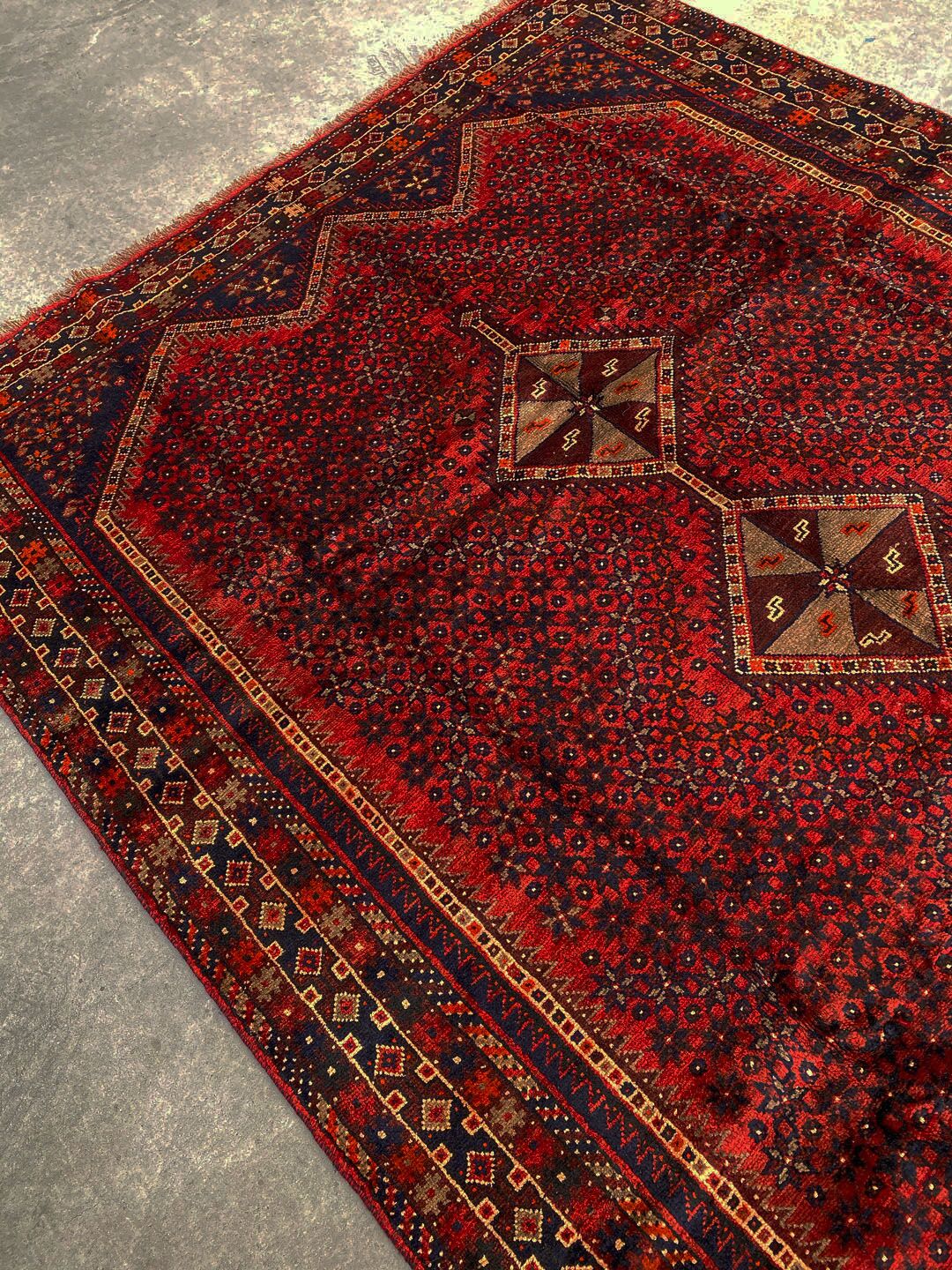 3x2M Qashghai Shiraz Rug - Image 5