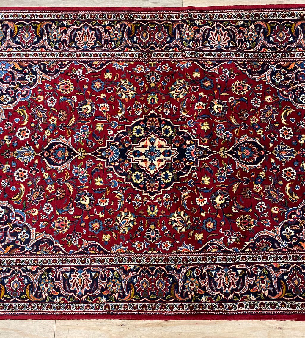 Fine Persian Kashan Rug