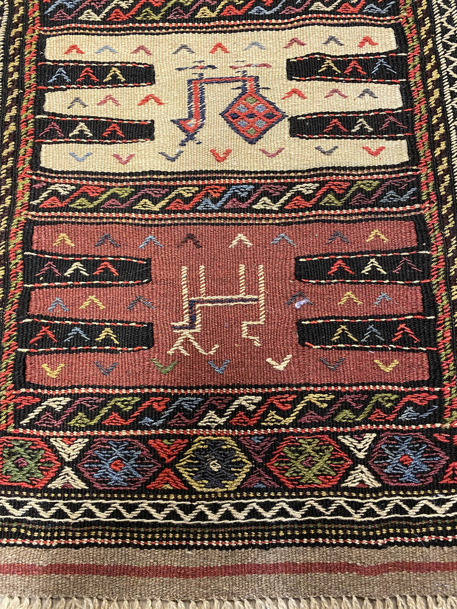 0.9x0.5M Kurdi Handmade Kilim - Image 5