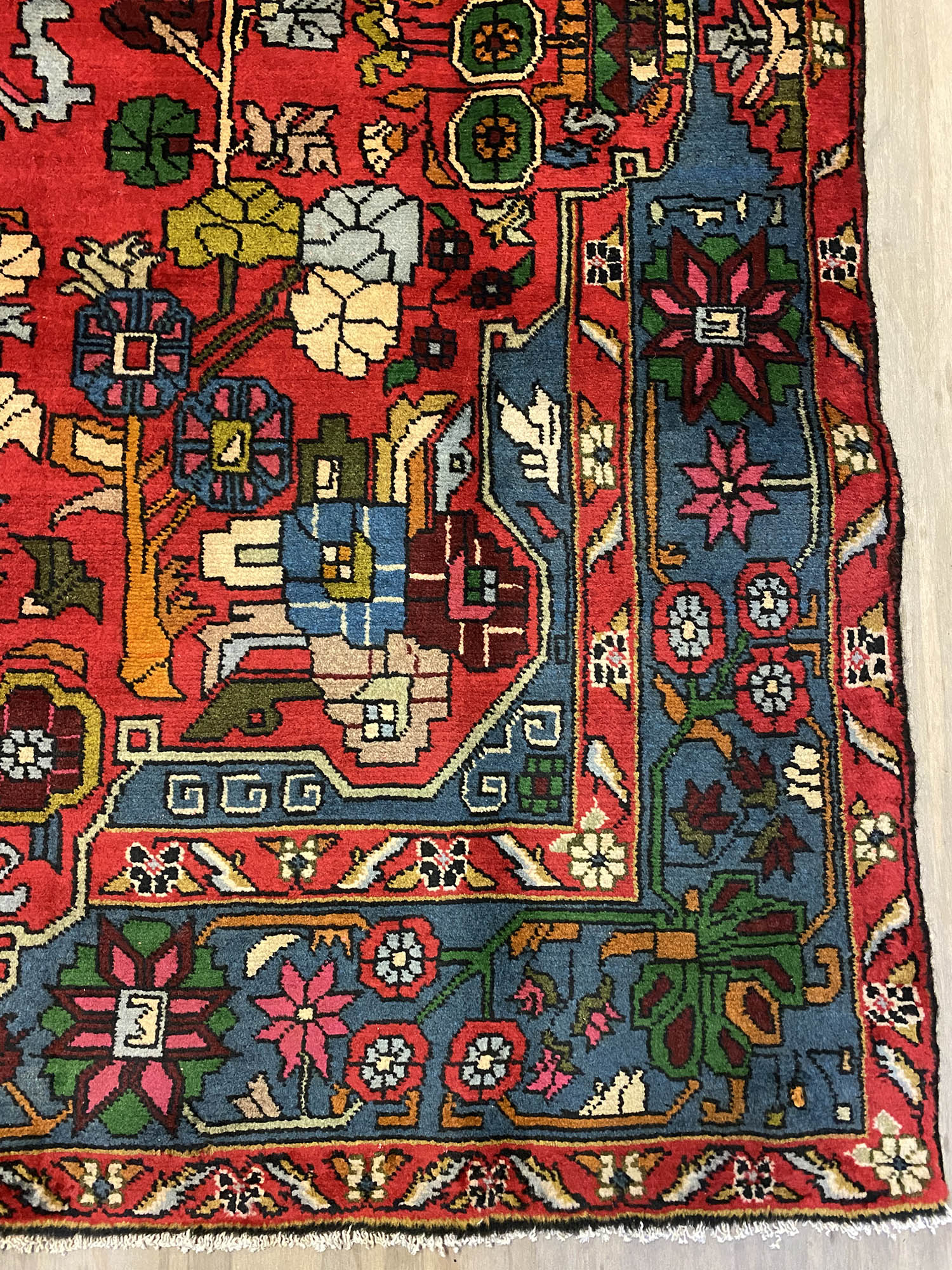 2.6x1.4M Tribal Nahavand Rug - Image 4