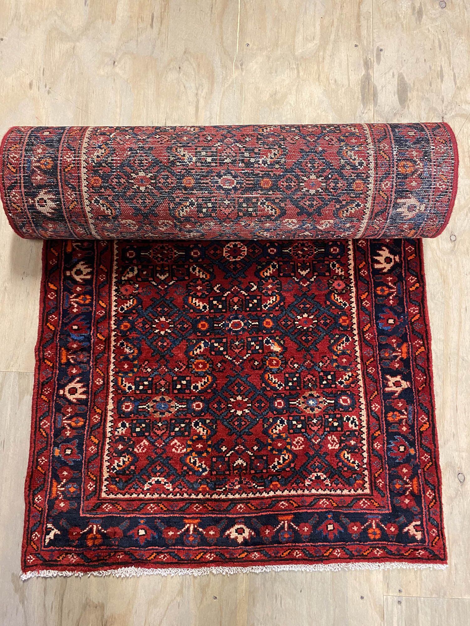 5M Hamedan Persian Runner (Hosseinabad) - Image 6
