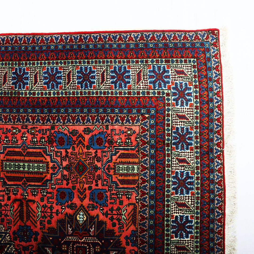 Antique Wool & Silk Ardebil Rug (60yrs) - Image 5