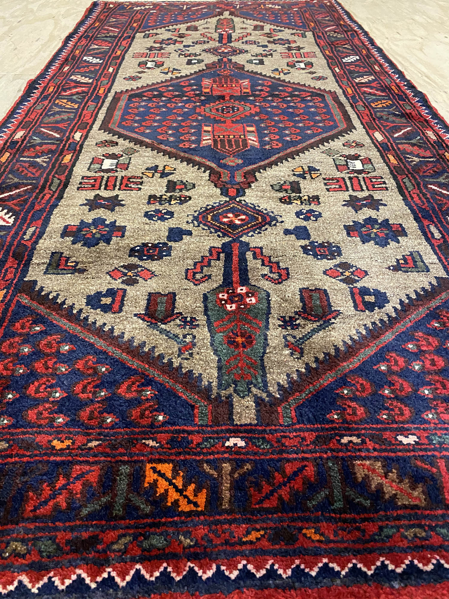 2.2x1M Persian Hamedan Rug