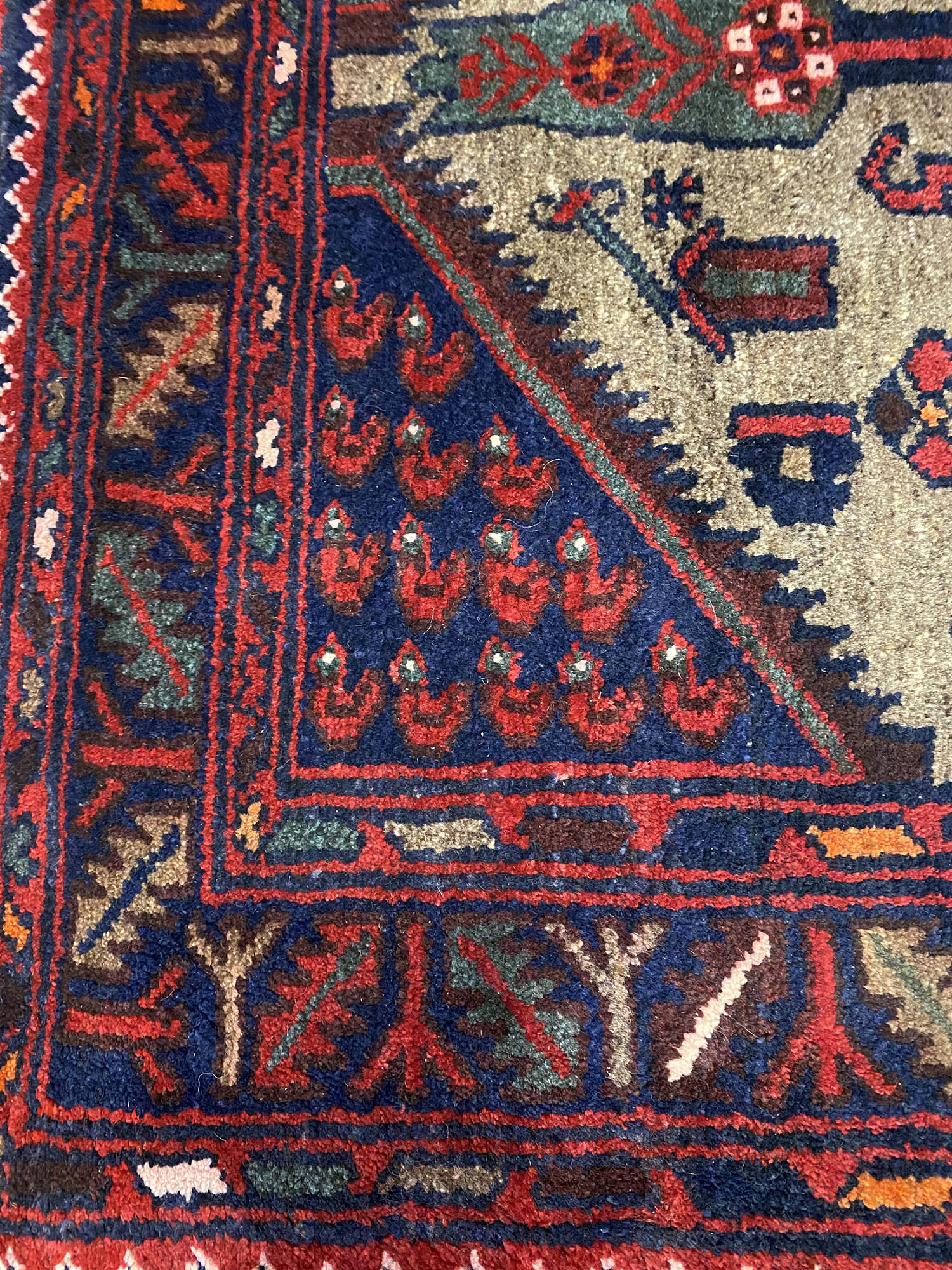 2.2x1M Persian Hamedan Rug - Image 4