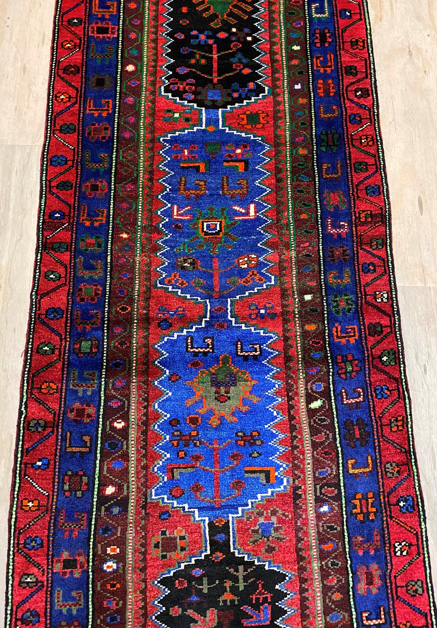 3M Zanjan Persian Runner