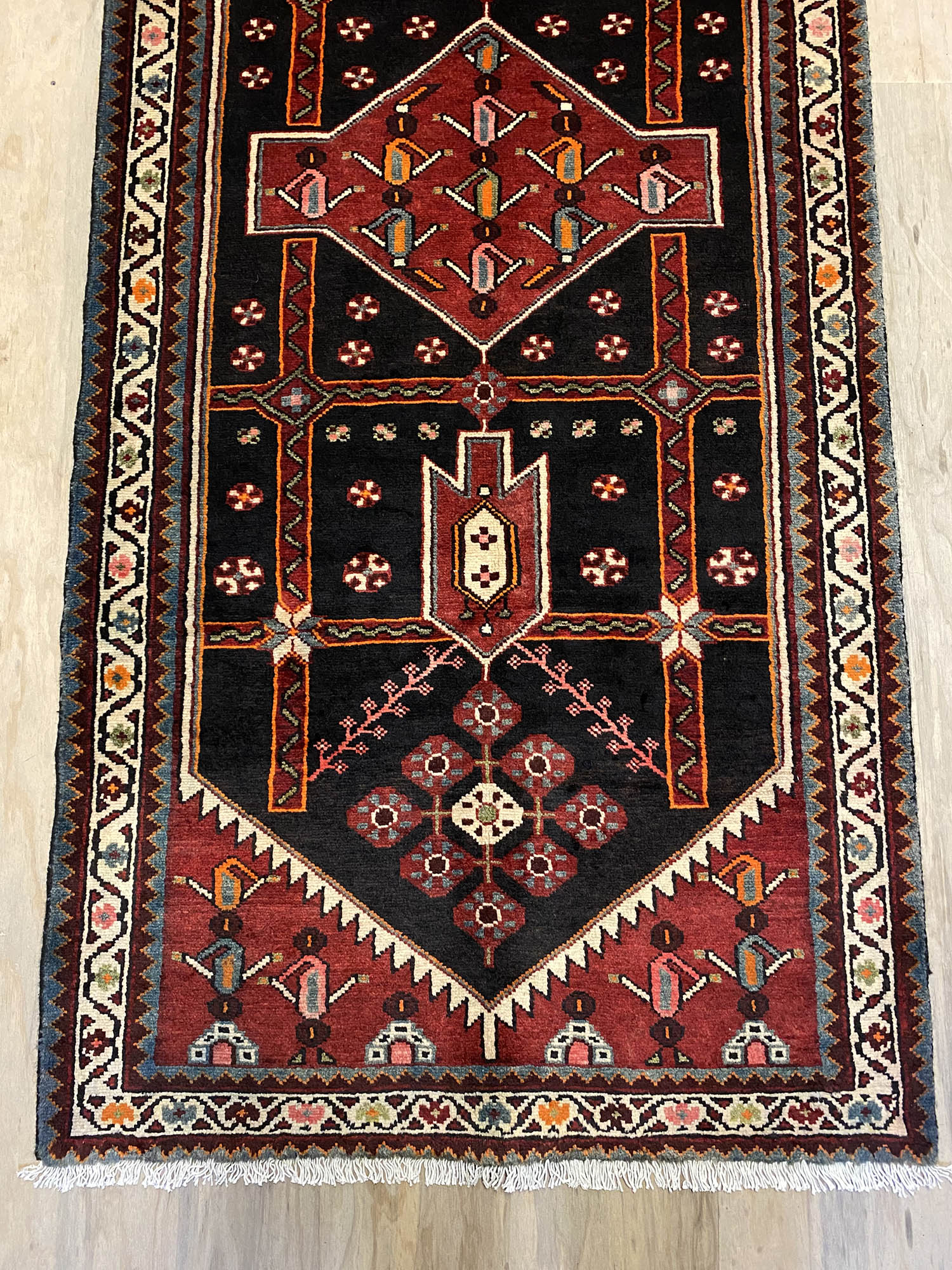 3M Hamedan Persian Runner - Image 2