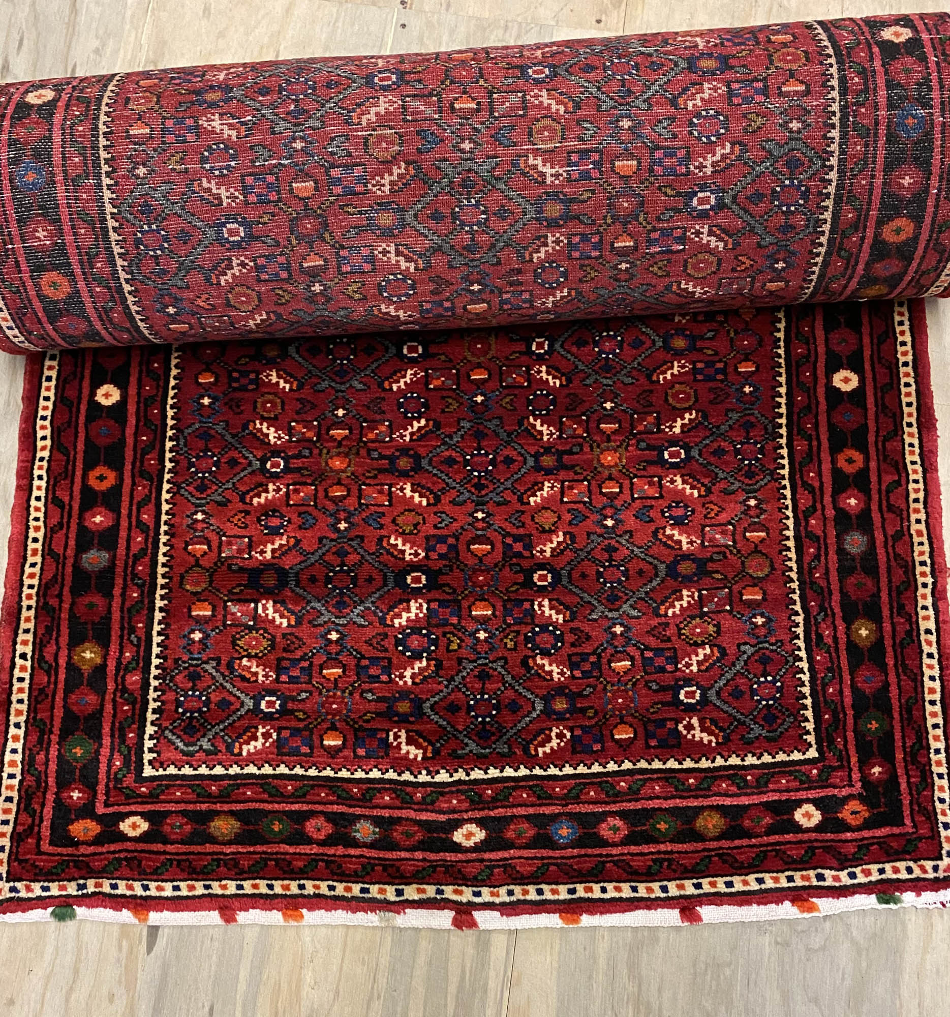 5.1M Hamedan Persian Runner (Hosseinabad) - Image 10