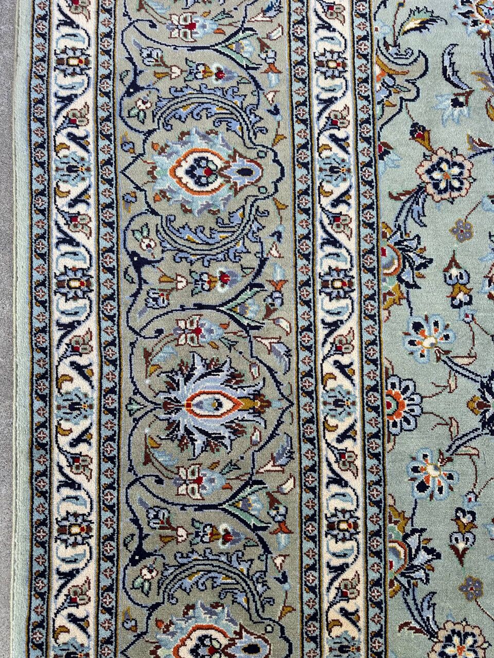 4x3M Pistachio Tone Persian Kashan Rug - Image 9