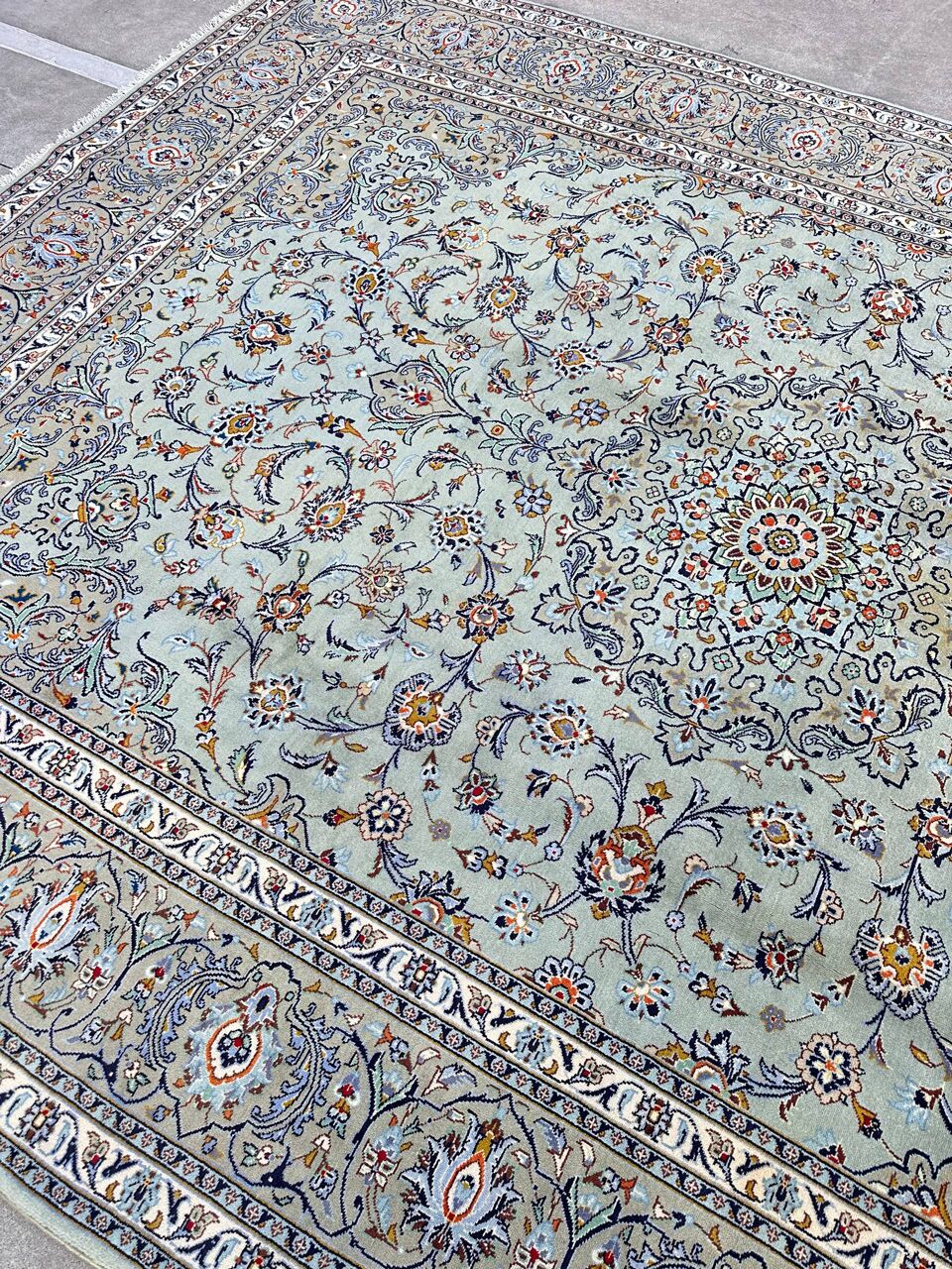 4x3M Pistachio Tone Persian Kashan Rug - Image 10