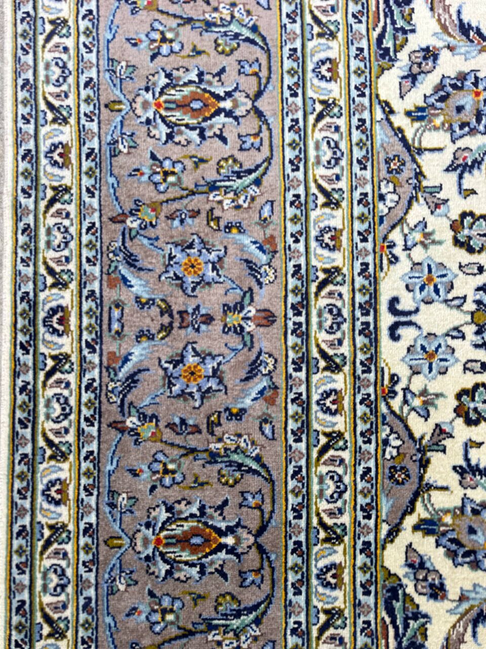 3.6x2.4M Beige Persian Kashan Rug (Kolk) - Image 7
