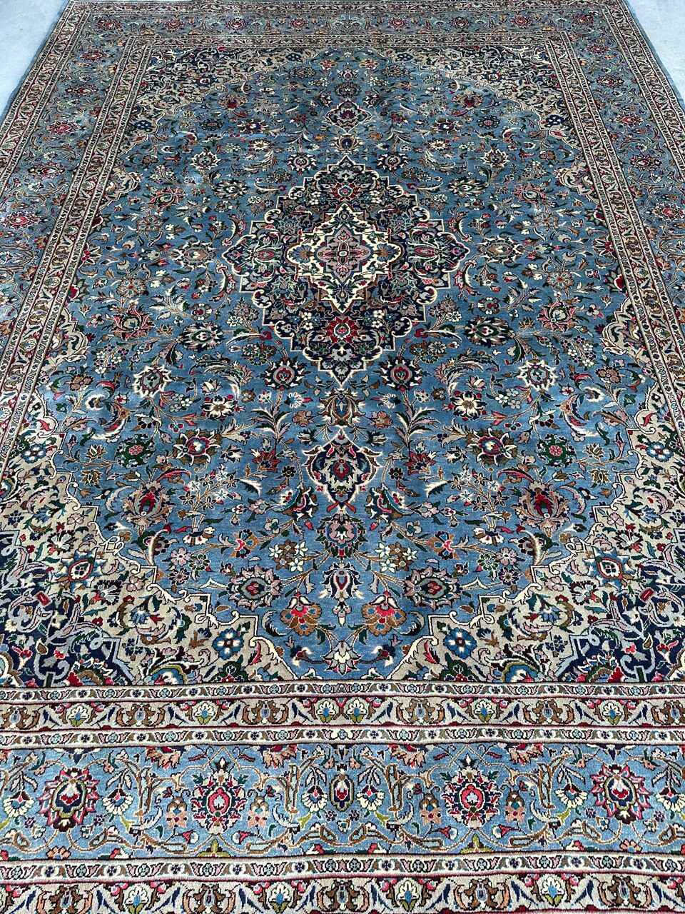 4x3M Signed Fine Kashmar Rug - Image 10
