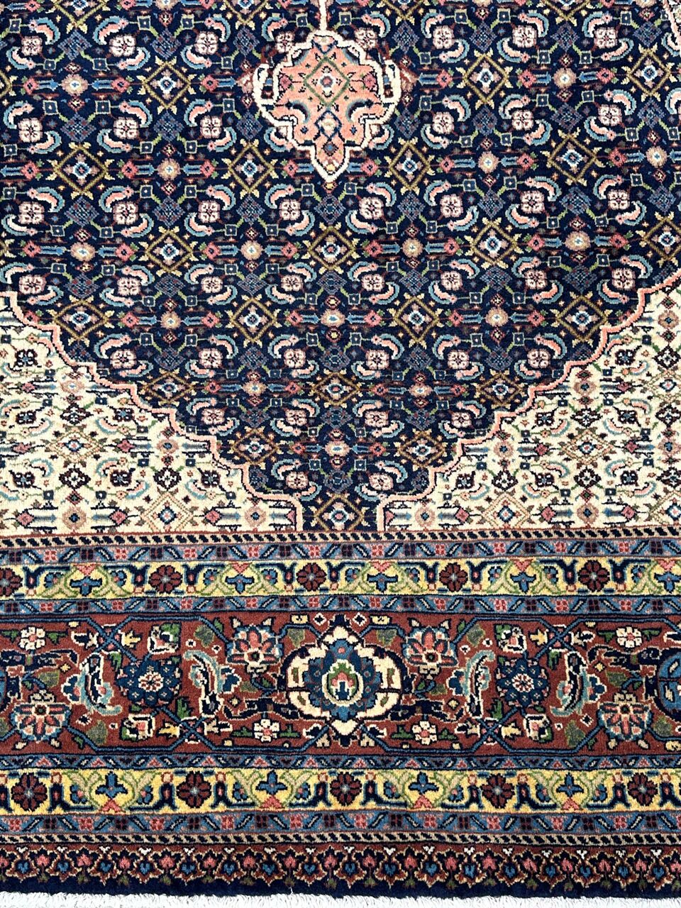 3.1x2.2M Persian Sarough Rug - Image 4