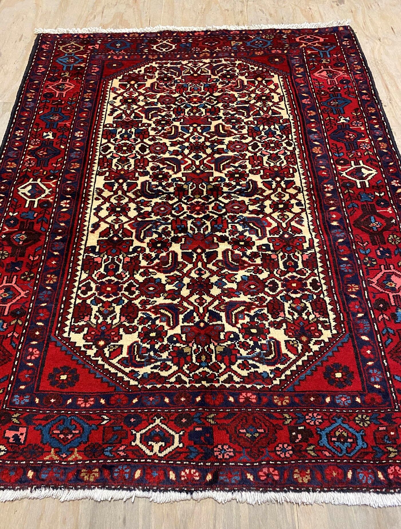 1.6x1.1M Tafresh Persian Rug - Image 3