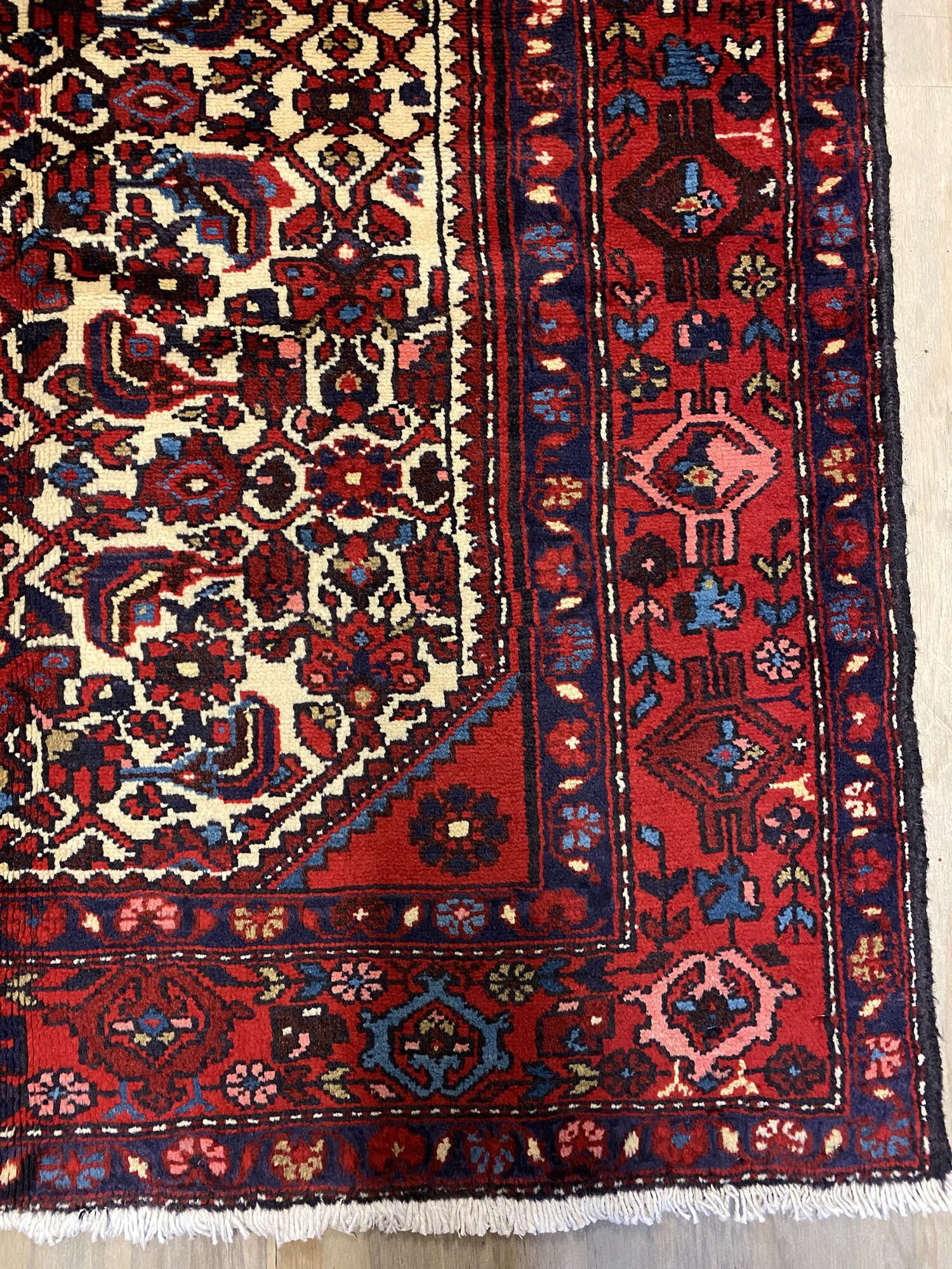 1.6x1.1M Tafresh Persian Rug - Image 4