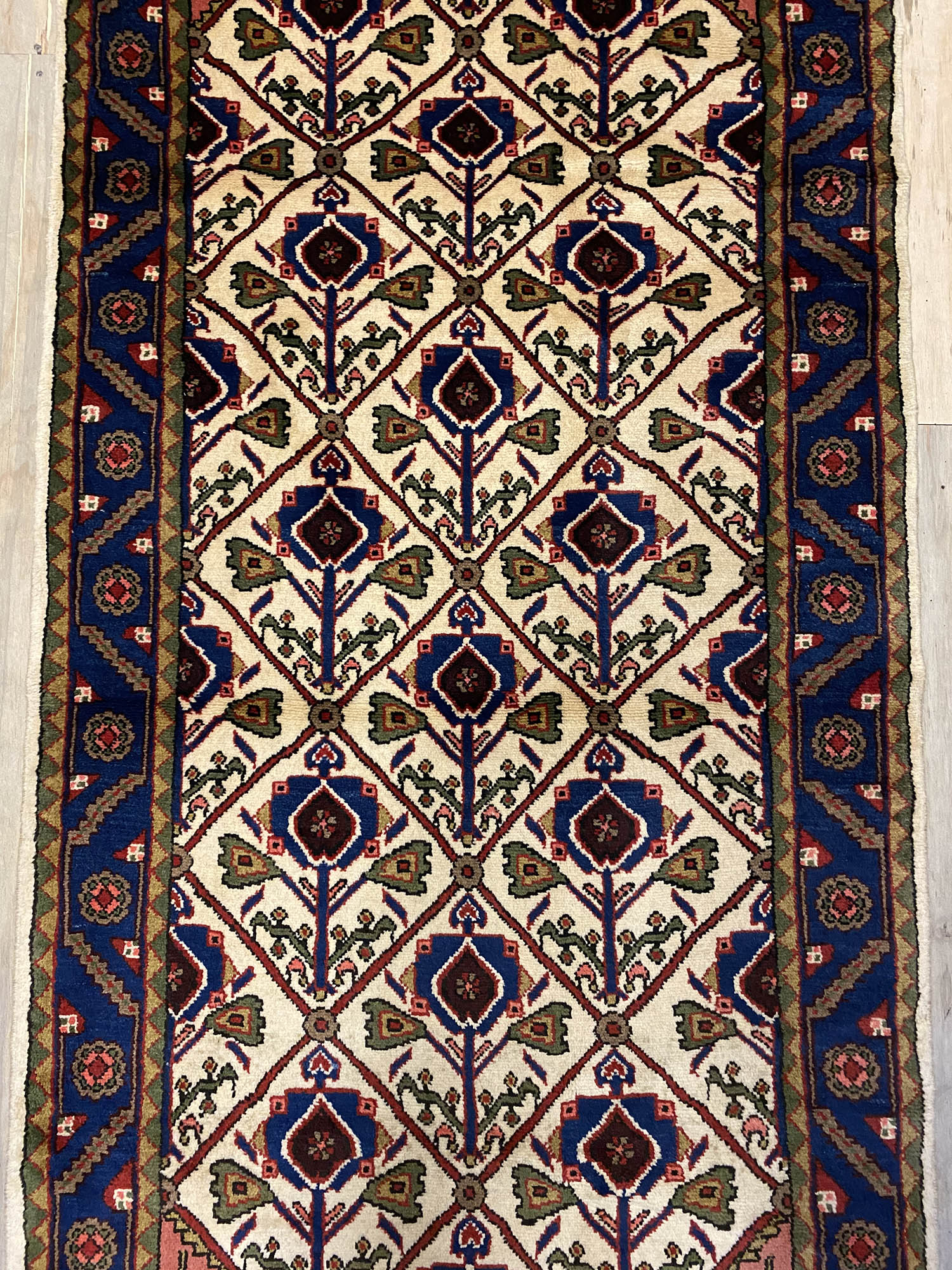 2.2M Persian Handmade Sarough - Image 6