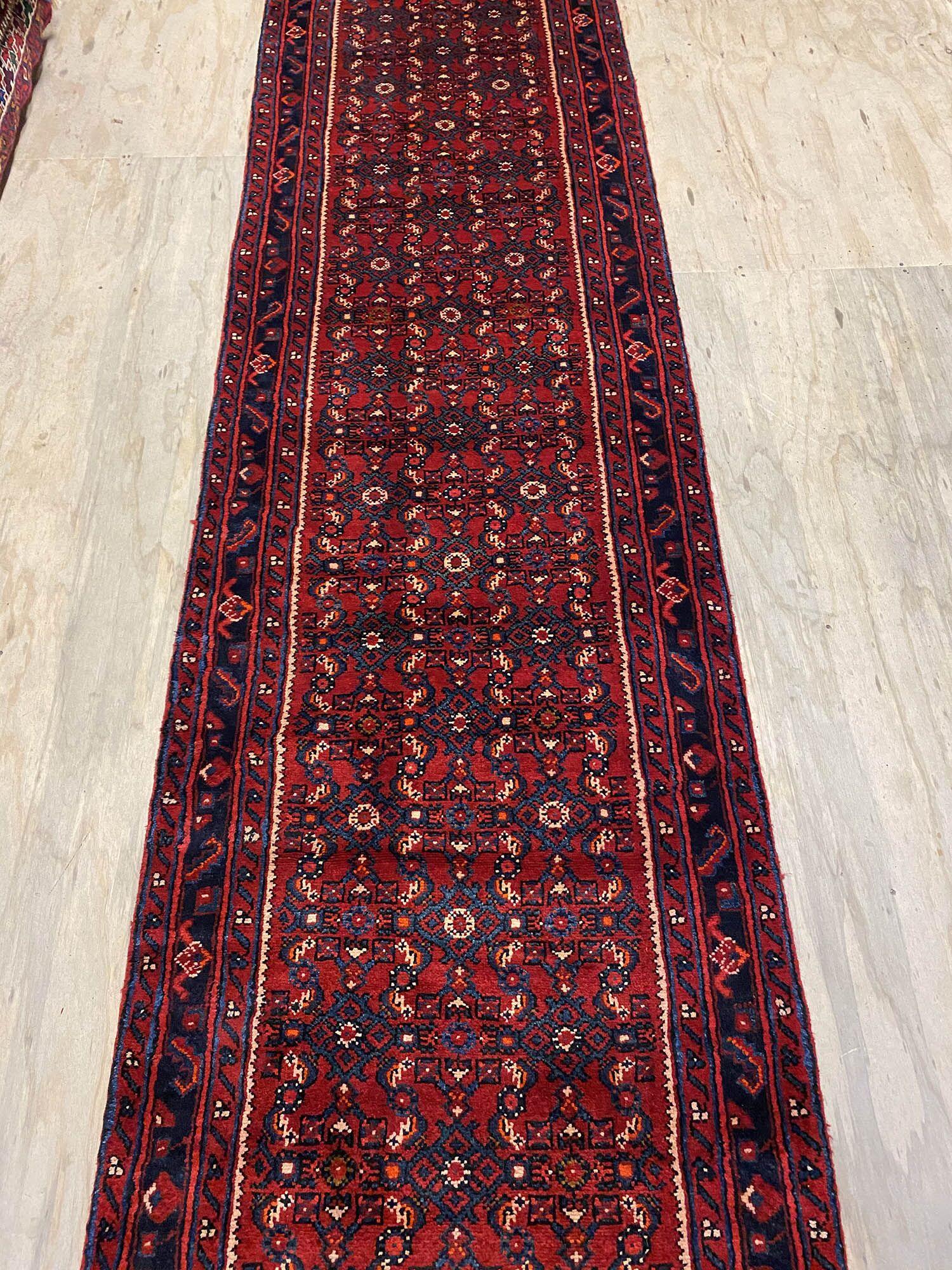 4.3M Hamedan Persian Runner (Hosseinabad) - Image 2