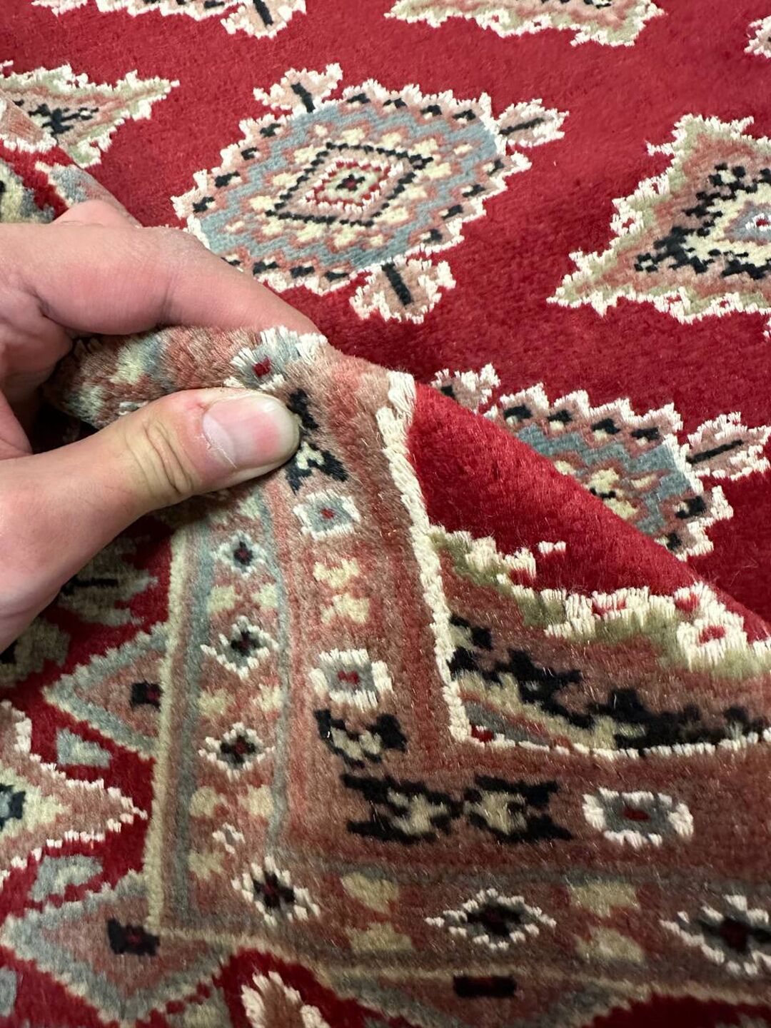 1.8x1.2 M Handmade Pakistani Rug - Image 5