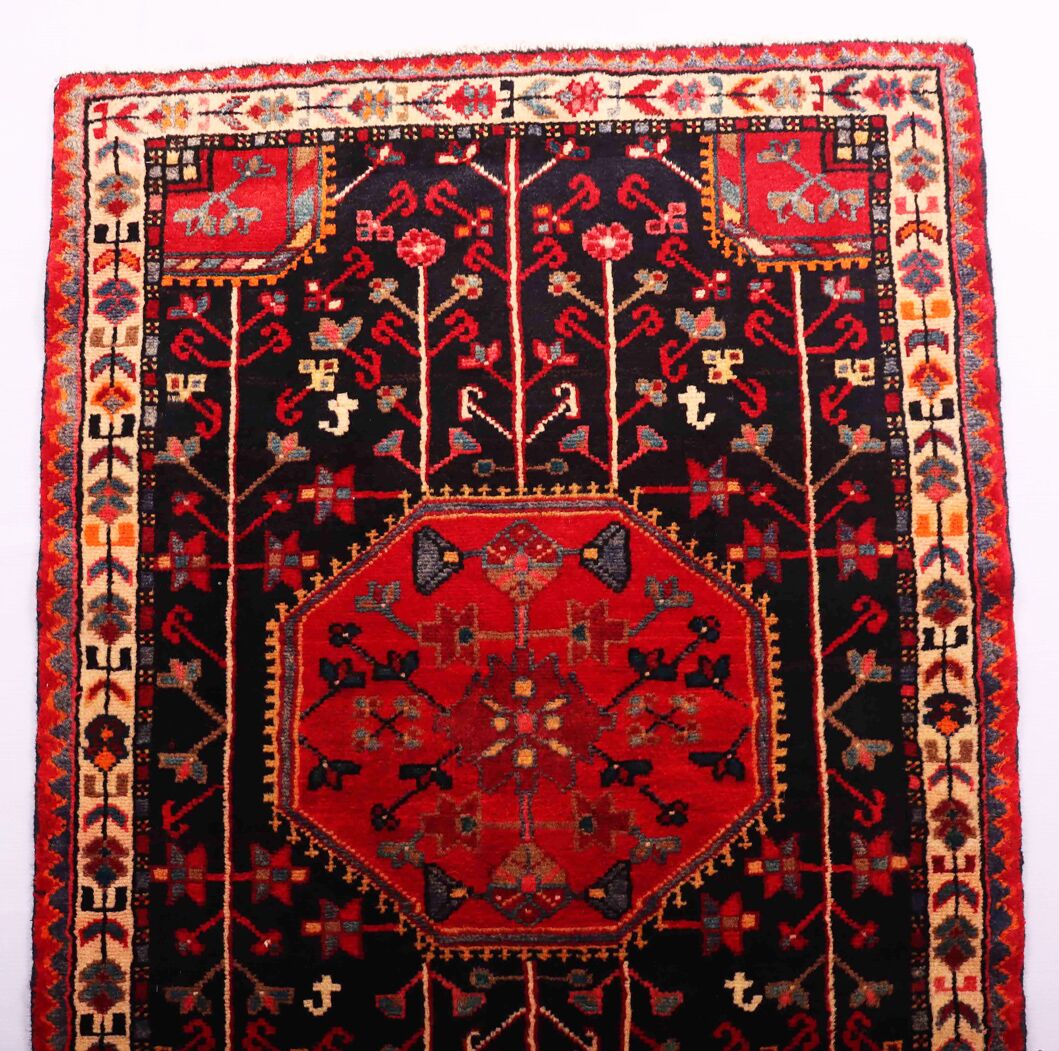 1.2x0.8M Village Tuserkan Persian Rug - Image 4