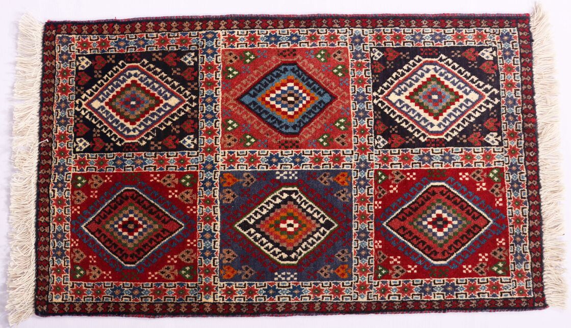 1x0.6M Persian Yalameh Rug - Image 3