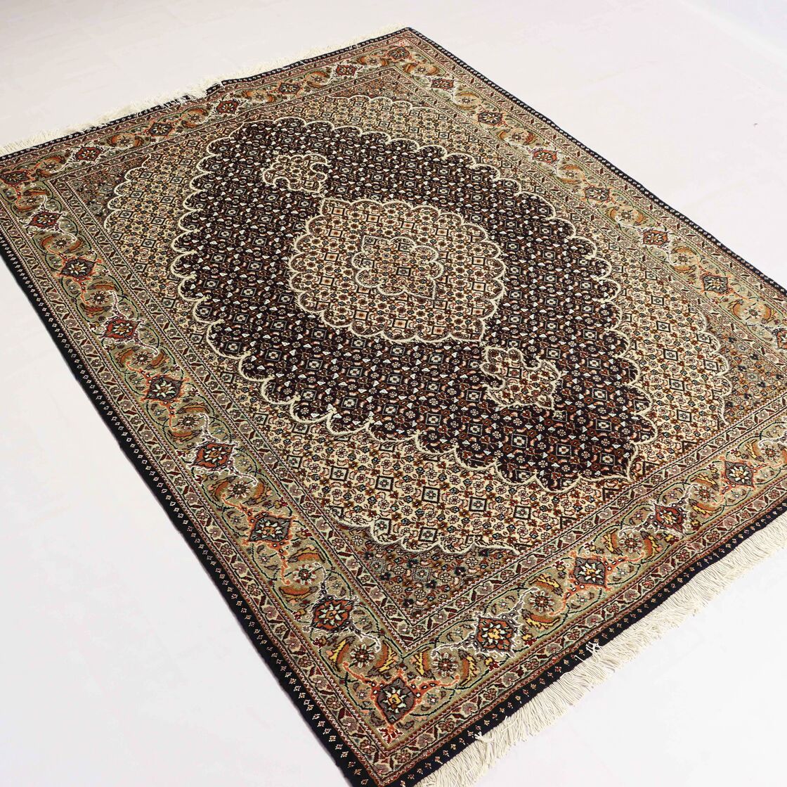 2x1.5M Masterpiece Tabriz Rug (Fish Design) - Image 3