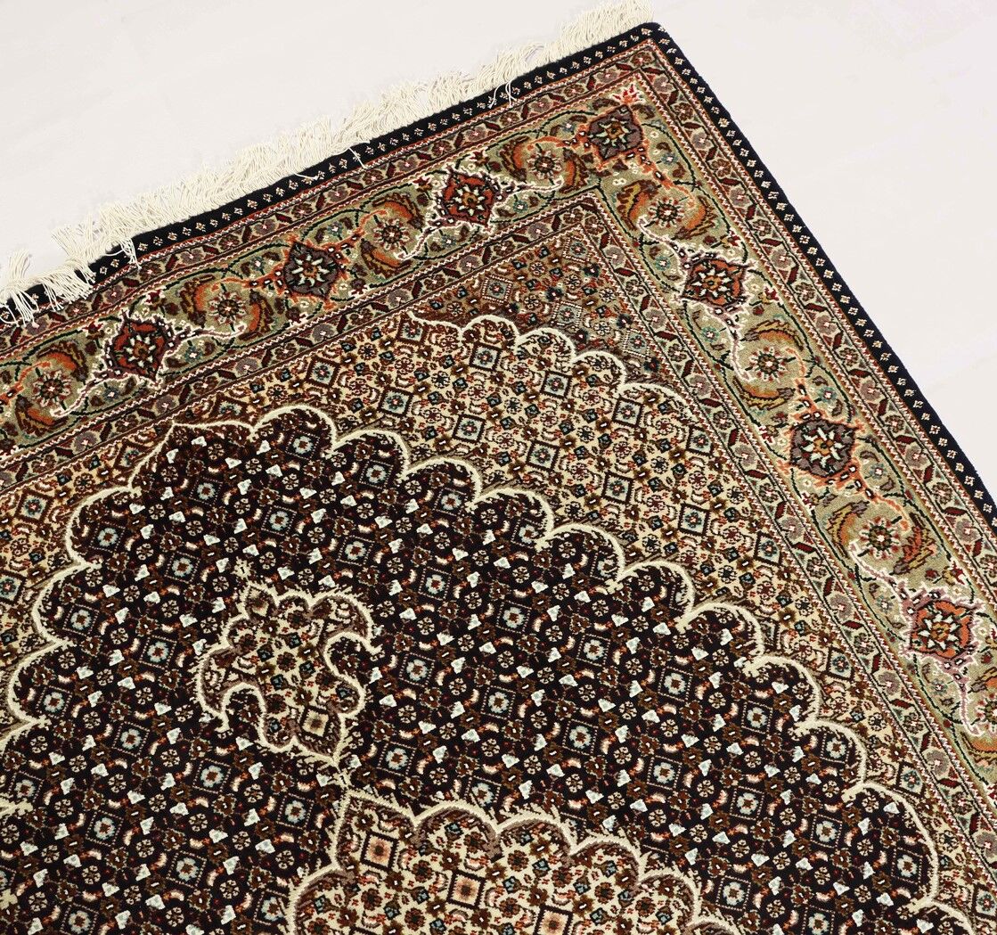 2x1.5M Masterpiece Tabriz Rug (Fish Design) - Image 4