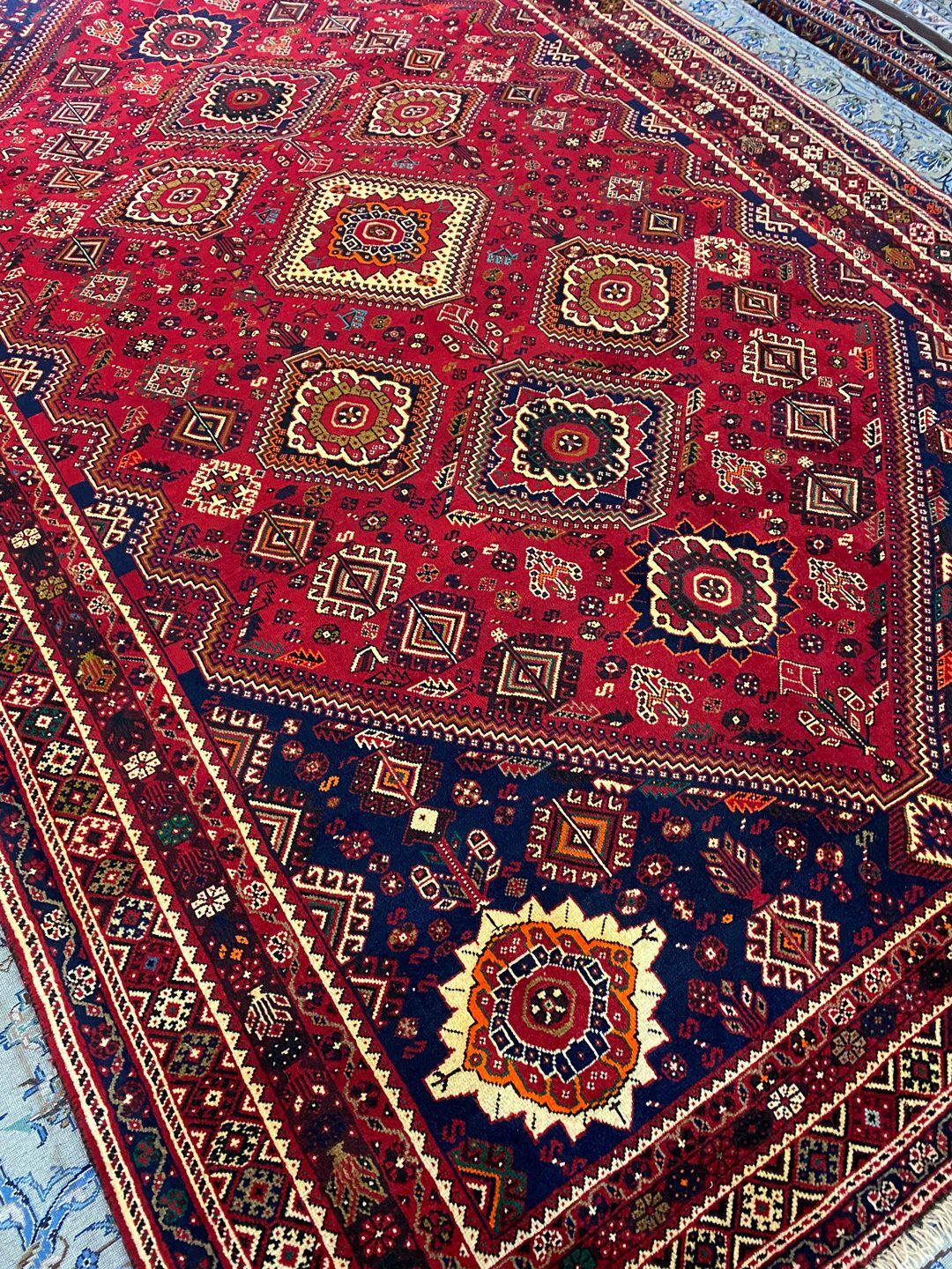 Unique 3.5x2.1M Qashghai Shiraz Rug - Image 3