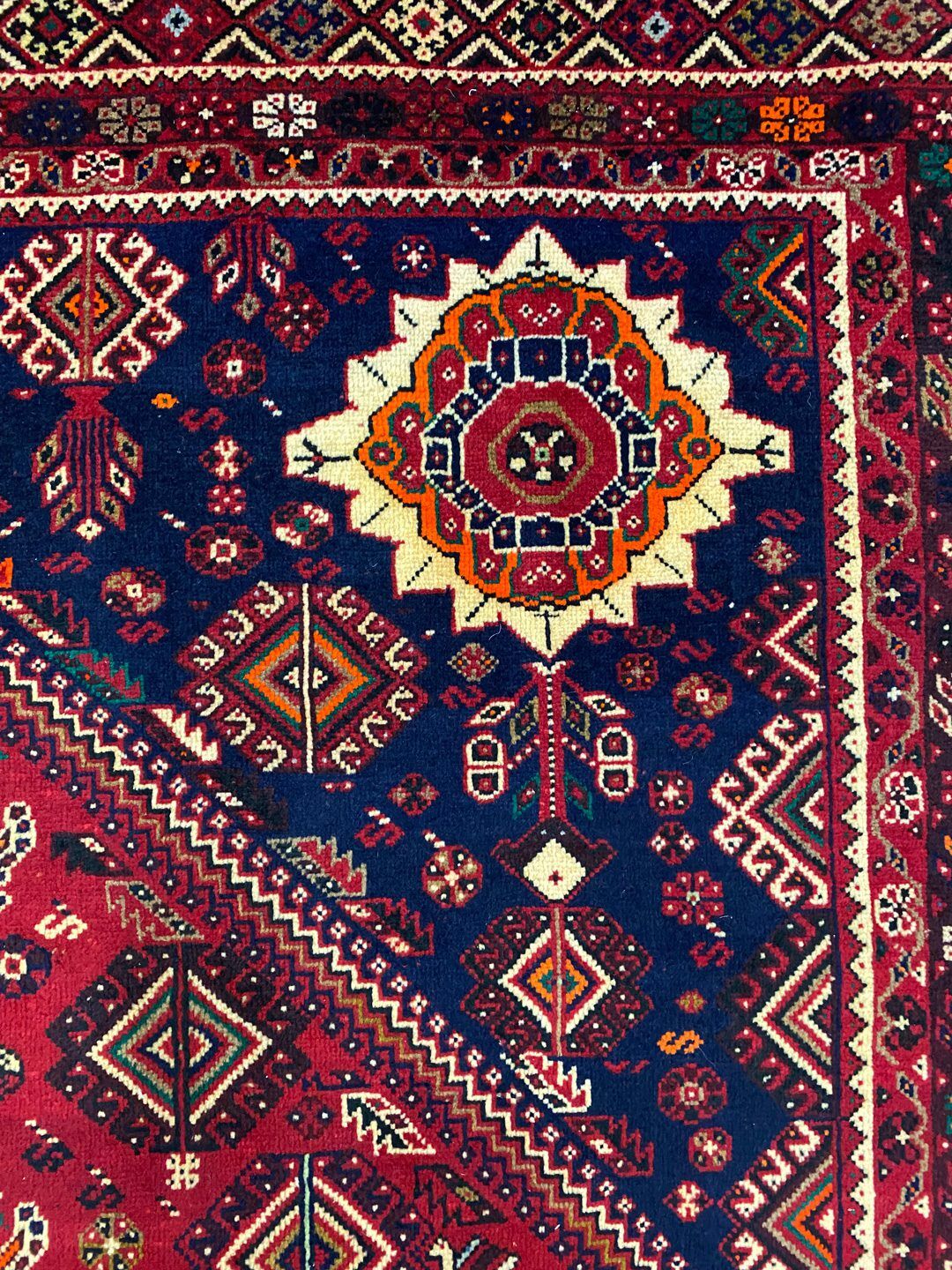 Unique 3.5x2.1M Qashghai Shiraz Rug - Image 8