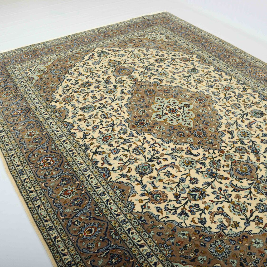 3.4x2.5M Pistachio Persian Kashan Rug - Image 2
