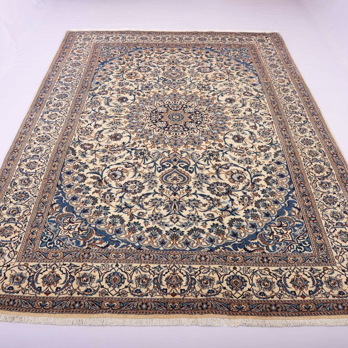 3.5×2.4M Handmade Silkinlaid Persian Nain Rug - Image 2