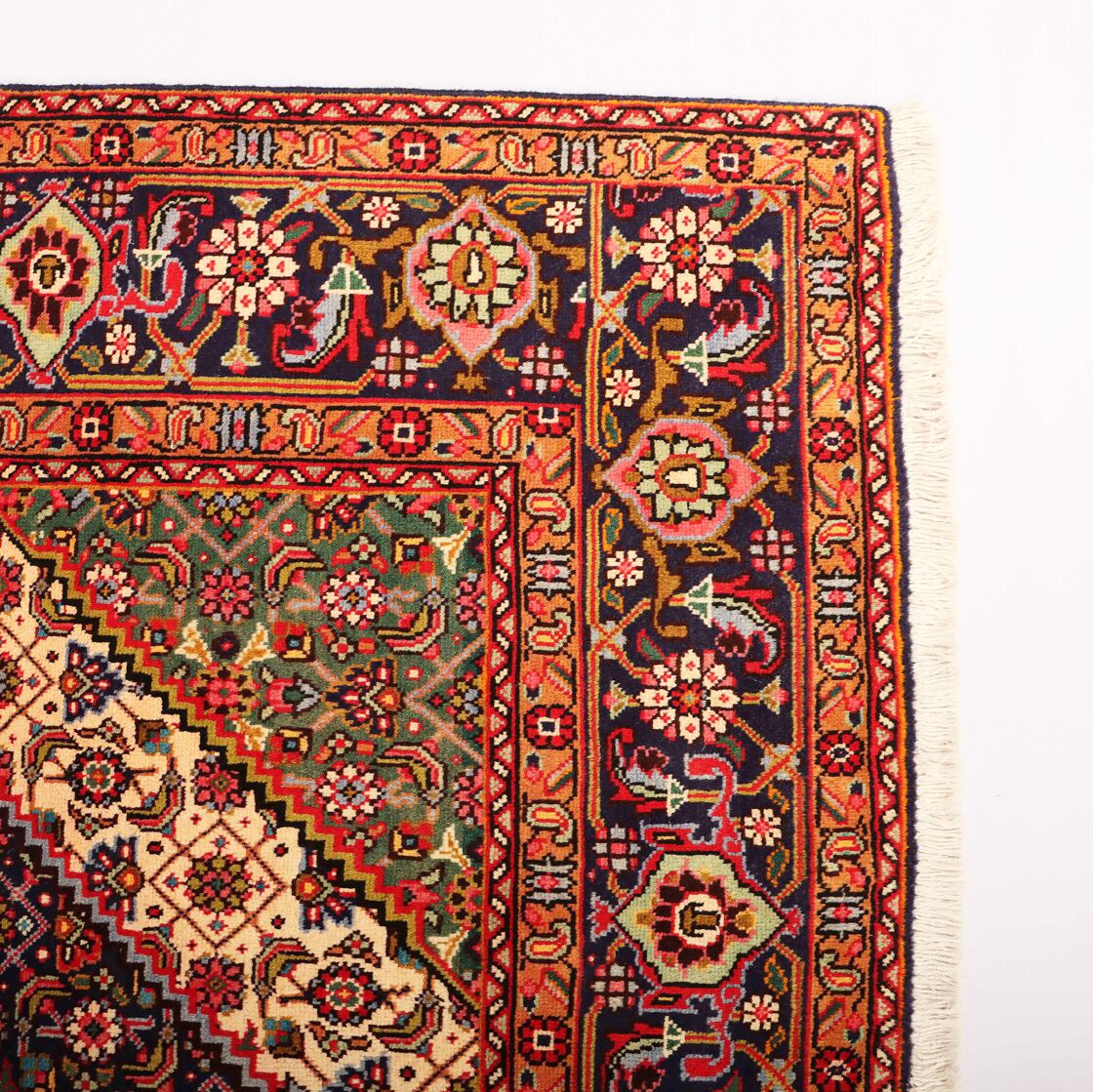 3x2m Persian Tabriz Rug (Fish Design) - Image 4