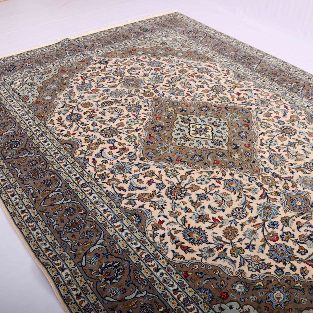 3.4x2.4M Pistachio Persian Kashan Rug - Image 3
