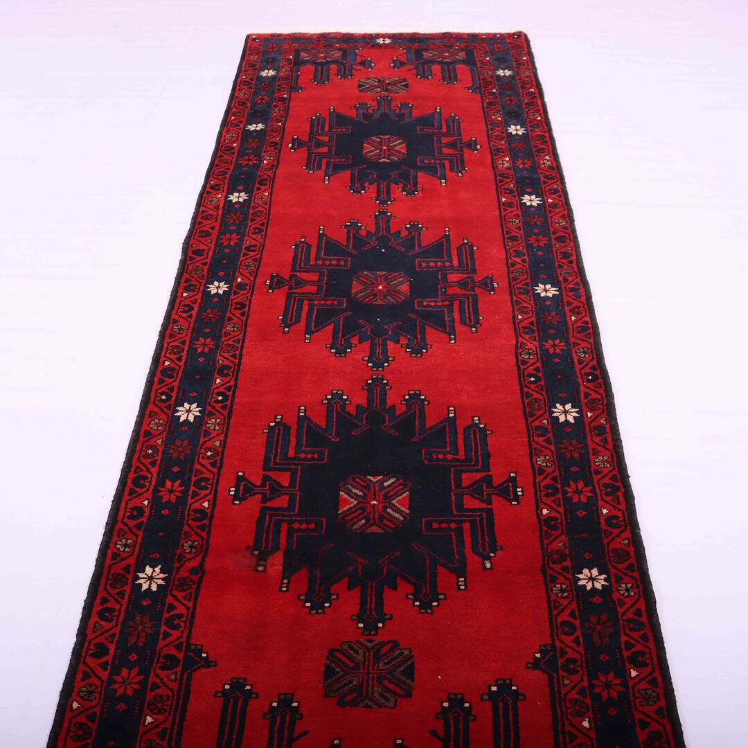 3M Hamedan Persian Rug - Image 2