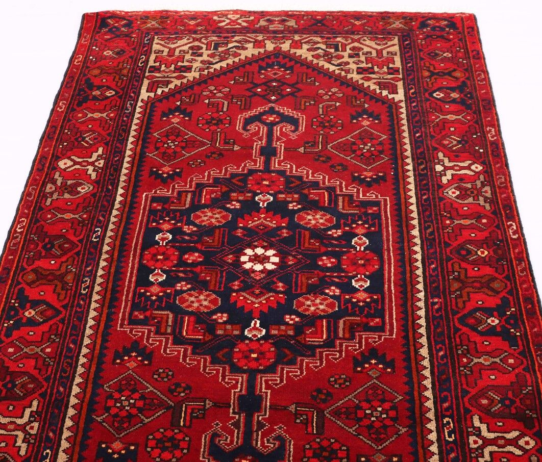 Zanjan Persian Rug