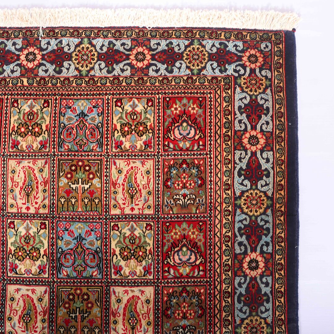 1.5x1M Garden Design Qom Rug - Image 4