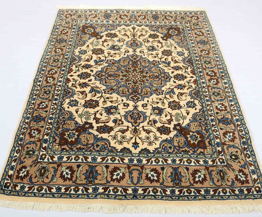 2.1x1.5M Fine Pistachio Kashmar Rug - Image 2
