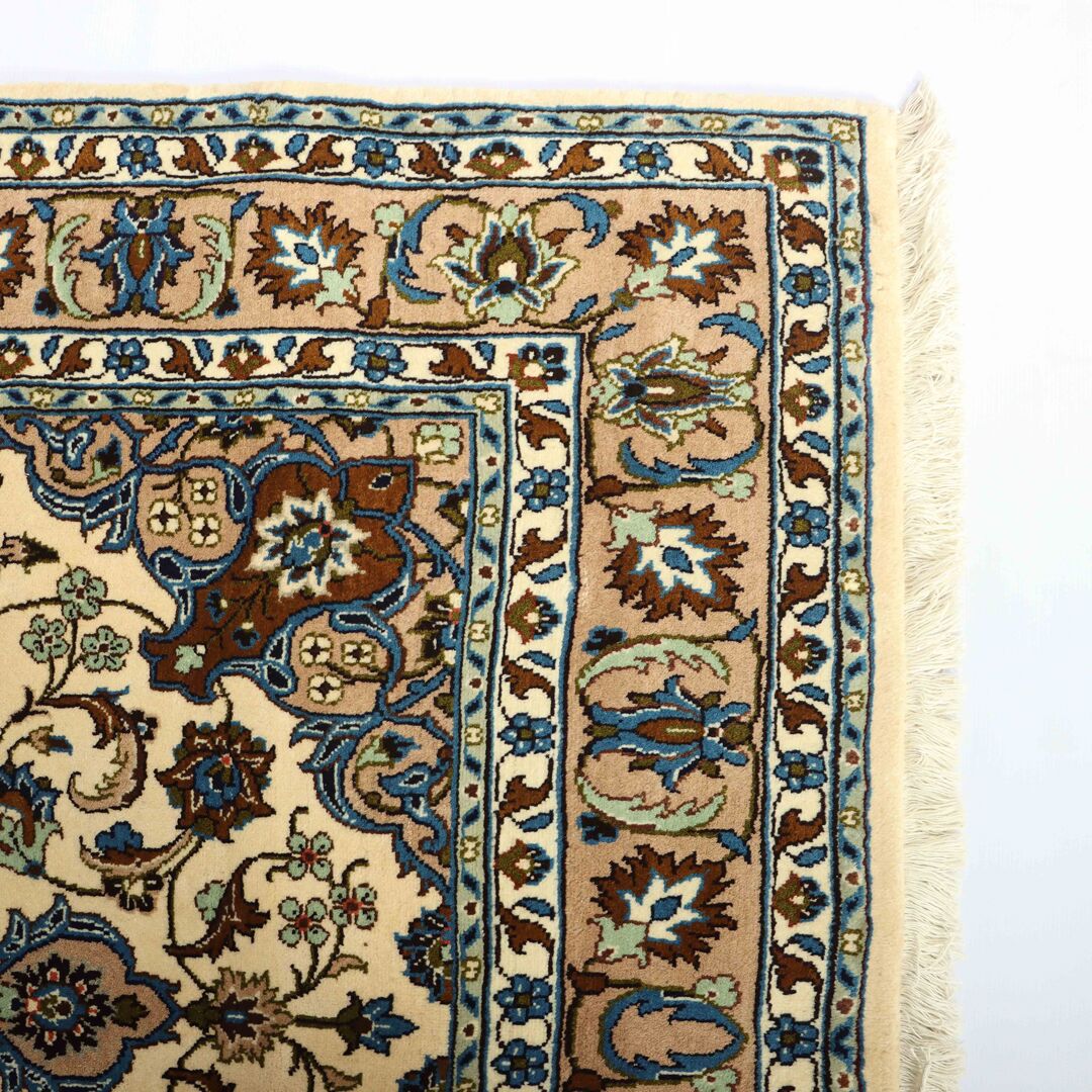 2.1x1.5M Fine Pistachio Kashmar Rug - Image 7