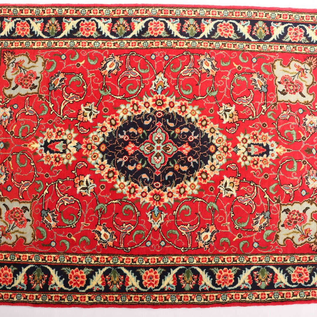 1.5x1M Fine Qom Rug - Image 4