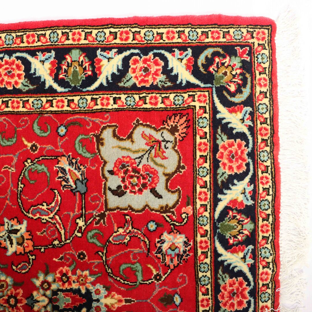 1.5x1M Fine Qom Rug - Image 6