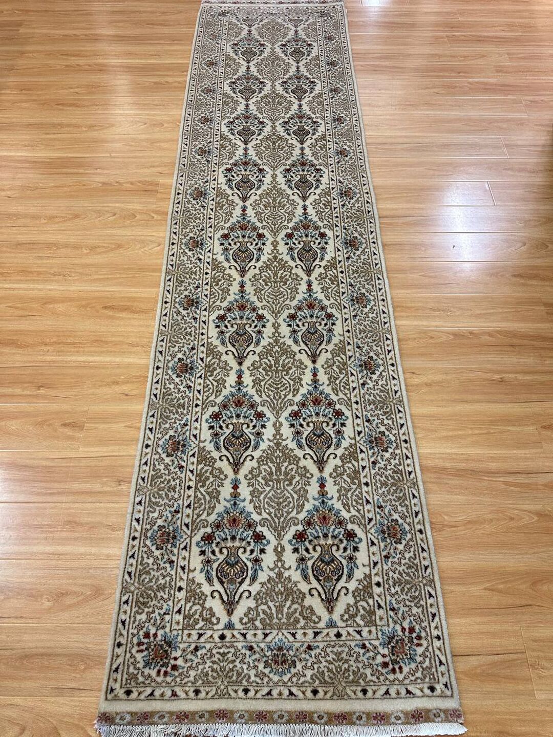 3m Masterpiece Handmade Wool and Silk Indian Runner - Image 3