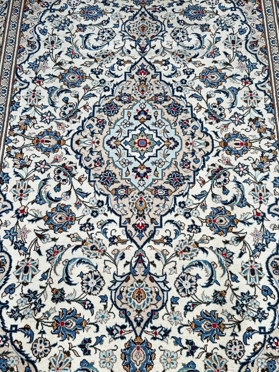 3x2M Beige Persian Kashan Rug - Image 3