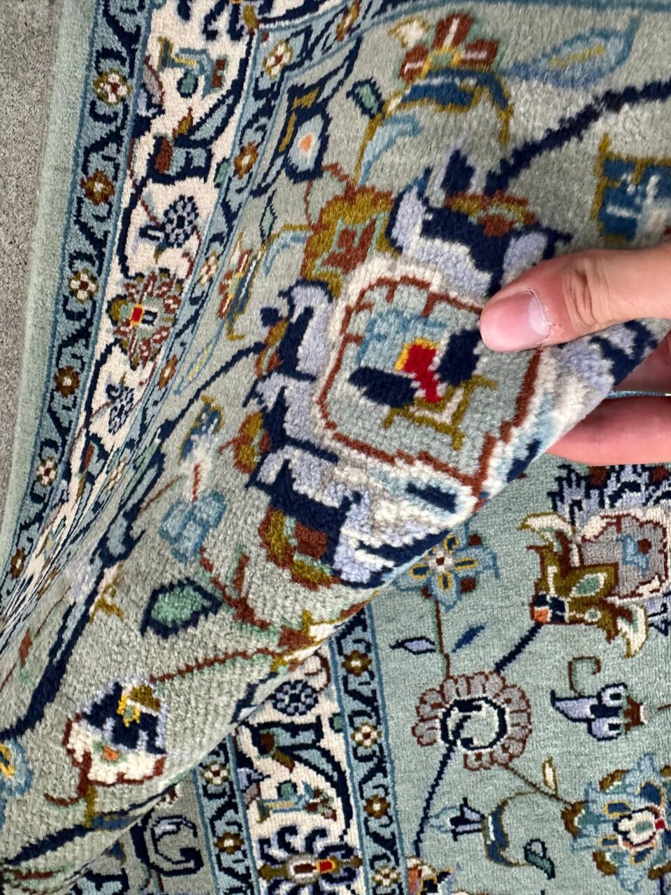 4x3M Signed Pistachio Tone Persian Kashan Rug - Image 9